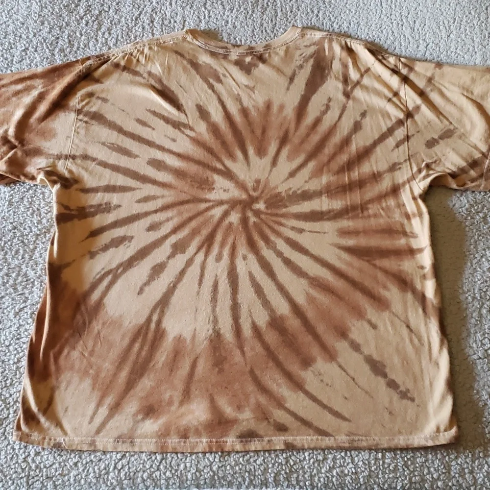 UO "Far Out" Butterfly Oversized Short Sleeve T-shirt - Picture 6 of 6